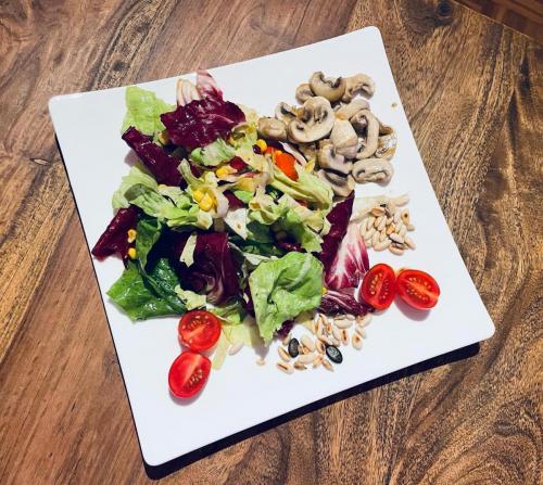 316048011 142333941903264 6730269203180722870 n